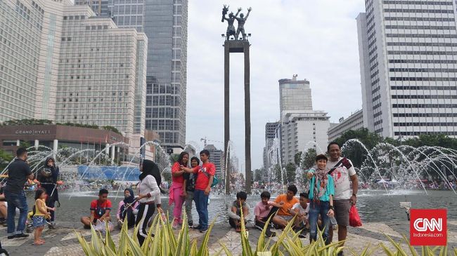 Pemprov DKI Jakarta resmi menambah lokasi CFD di Jalan HR Rasuna Said mulai Minggu (10/5). Simak rute rekayasa lalin dan kantong parkirnya.