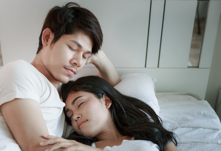 Alasan Berhubungan Intim Sebelum Ovulasi Bikin Cepat Hamil Banyak yang harus dilakukan supaya keinginan untuk hamil segera terwujud. Salah satunya, Bunda harus mengetahui kapan masa ovulasi datang. Simak caranya, yuk!