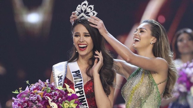 FOTO: Detik-detik Perjuangan Catriona Gray Jadi Miss Universe