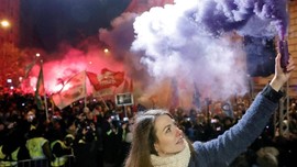 Demonstrasi UU Tenaga Kerja di Budapest Berujung Ricuh