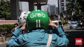 Upah Naik, Driver Grab Surabaya Bisa Akses Produk Keuangan