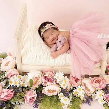 Galeri Foto Cantiknya Chila, Anak Ketiga Risty Tagor