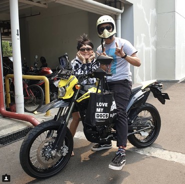 Hobi Main Motor Trail, Poppy Sovia: Lumayan Rogoh Kocek