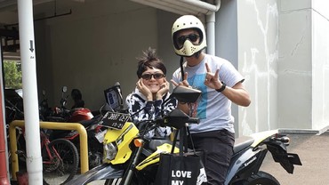 img-title Hobi Main Motor Trail, Poppy Sovia: Lumayan Rogoh Kocek