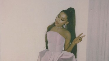 Batal Tampil di Grammy Awards, Ariana Grande Beri Klarifikasi