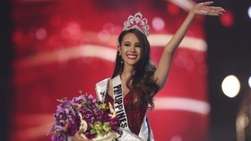 Catriona Gray, Miss Universe 2018 dan Mimpi Gaun Merah