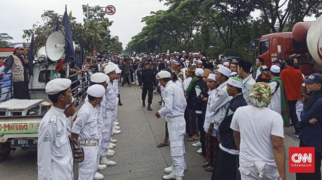 FPI menyerukan kepada jajarannya untuk mengawal Pemilu 2019, menghindarkan dari segala bentuk kecurangan.