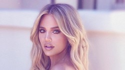 Ubah Warna Rambut, Khloe Kardashian Tuai Pujian