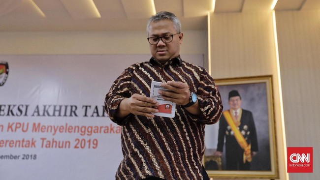 KPU sudah menetapkan debat pilpres diselenggarakan 5 kali, yakni debat capres-cawapres, debat capres, debat cawapres, debat capres, dan debat capres-cawapres.