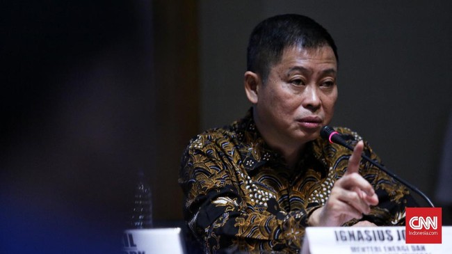 Menteri ESDM Ignasius Jonan mengungkapkan generasi milenial saat ini tak terpikat untuk bergelut pada industri ekstraktif, seperti migas dan minerba.