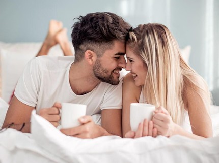 Lakukan 5 Hal Ini Supaya Lebih Mudah Orgasme Ketika Bercinta