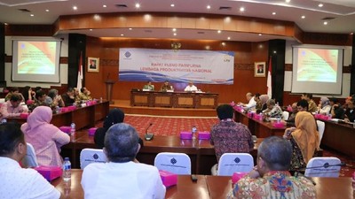 Kemnaker menyatakan diperlukan dukungan seluruh komponen bangsa agar peningkatan produktivitas dan daya saing berjalan lebih cepat.