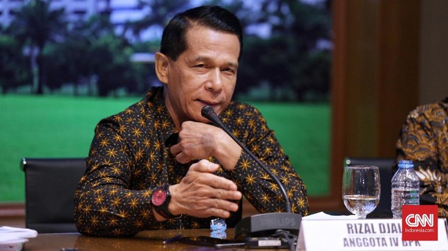 Anggota BPK Rizal Djalil mengklaim akan memberikan semua keterangan maupun dokumen yang dibutuhkan KPK dalam kasus suap proyek di Kementerian PUPR.