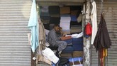 FOTO : Ekonomi Pakistan Anjlok Pertumbuhan ekonomi Pakistan diperkirakan mencapai titik terendah sembilan tahun, merosot ke hampir 2,9 persen.