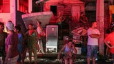 FOTO: Si Jago Merah Lalap 600 Rumah di Brasil Kebakaran besar-besaran melalap sekitar 600 rumah kayu yang didirikan di bantaran sungai Amazon di Brasil pada Selasa (18/12).