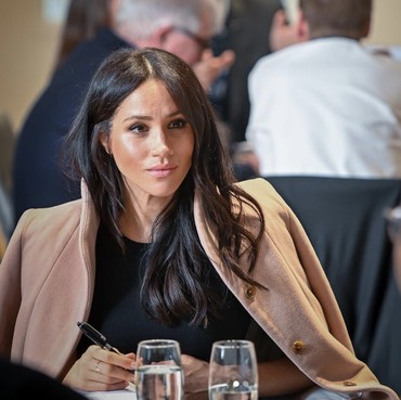 Meghan Markle Lupakan Teman setelah Bertemu Pangeran Harry