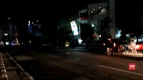 VIDEO: Detik-detik Amblasnya Jalan Raya Gubeng