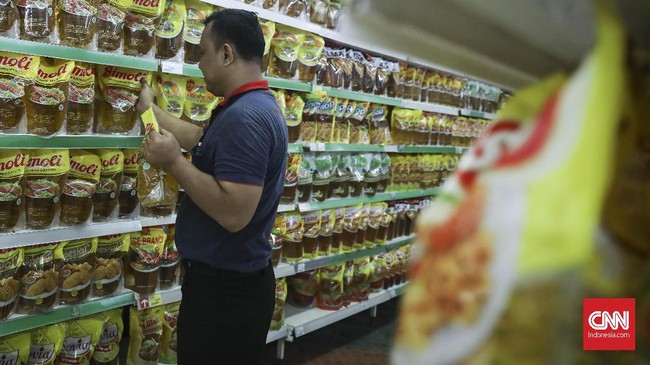 Harga minyak goreng kemasan di sejumlah minimarket di DKI Jakarta perlahan mulai turun ke bawah Rp40 ribu per liter.