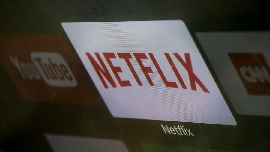 ISTANBUL, TURKEY - MARCH 23:  The Netflix App logo is seen on a television screen on March 23, 2018 in Istanbul, Turkey. The Government of Turkish President Recep Tayyip Erdogan passed a new law on March 22 extending the reach of the country's radio and TV censor to the internet.  The new law will allow RTUK, the states media watchdog, to monitor online broadcasts and block content of social media sites and streaming services including Netflix and YouTube. Turkey already bans many websites including Wikipedia, which has been blocked for more than a year. The move came a day after private media company Dogan Media Company announced it would sell to pro-government conglomerate Demiroren Holding AS. The Dogan news group was the only remaining news outlet not to be under government control, the sale, which includes assets in CNN Turk and Hurriyet Newspaper completes the governments control of the Turkish media.  (Photo by Chris McGrath/Getty Images)