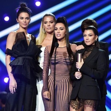 Keluarga Kardashian-Jenner Tutup Aplikasi Resminya Mulai 2019