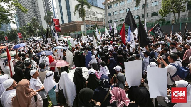 FOTO: Seruan Alumni 212 untuk Muslim Uighur