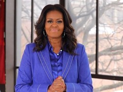Cerita Michelle Obama Pasang 10 Tindik Sekaligus Dalam Satu Sesi