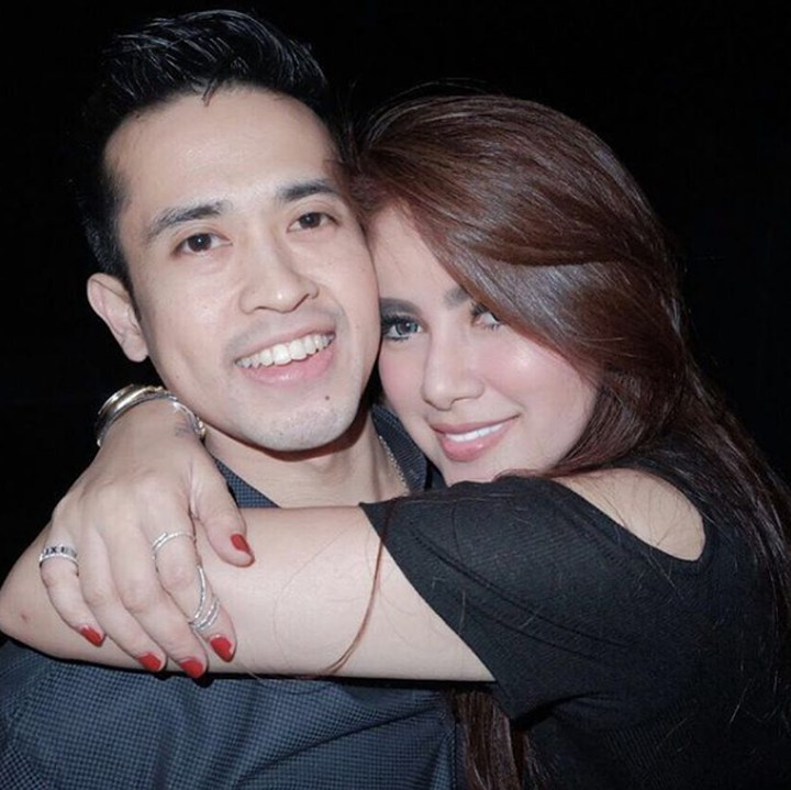 <p>Olla pun begitu setia, meski sang suami sempat diterpa isu tak sedap. Beberapa waktu lalu, Aufar dikabarkan dekat dengan perempuan lain. Tapi, mereka bisa menghadapinya demi menjaga keharmonisan rumah tangga. (Foto: Instagram @aufar.hutapea)</p>