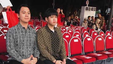 img-title Nonton 'Mary Poppins', Tim 2 One Ungkap Harapan untuk Disney