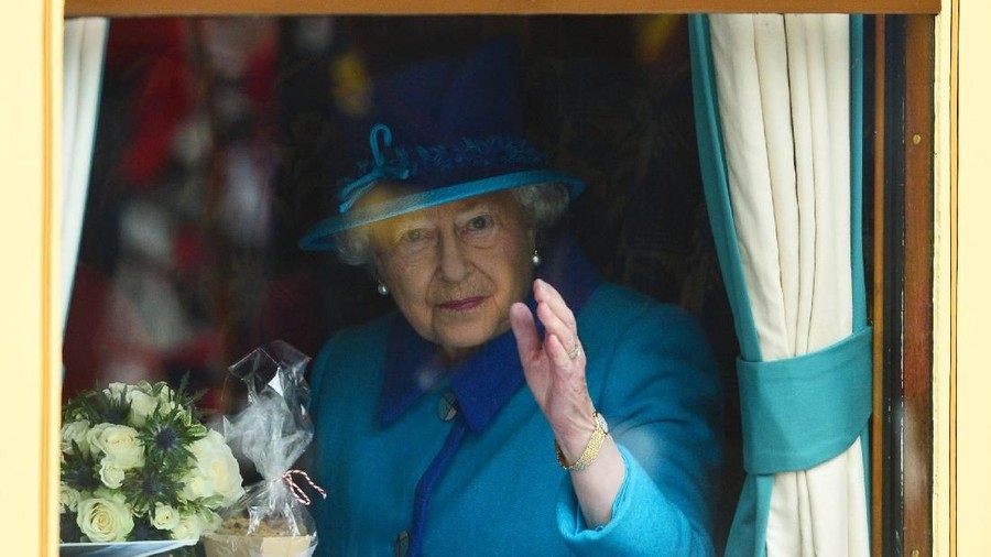 Ucapan Selamat Ratu Elizabeth II Sambut Anak Harry dan Meghan