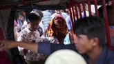 FOTO: Perjuangan Gadis Rohingya Masuk Kampus Bangladesh Hari pertama tahun ajaran, seorang imigran Rohingya dari Myanmar, Formin Akter, berjuang keras untuk dapat beradaptasi di salah satu universitas di Bangladesh.