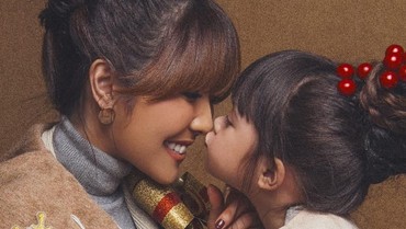 img-title Resmi Cerai, Gisel: Hak Asuh Gempi ke Aku