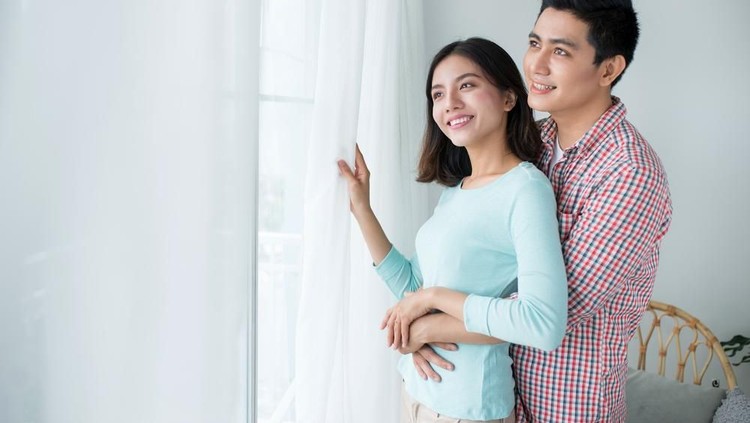Jika ingin hamil, maka sebaiknya harus dipersiapkan 3-4 bulan sebelum kehamilan. Periode ini sangat penting terutama persiapan fisik dan mental.