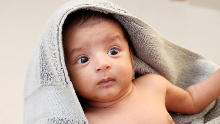 17 Nama Bayi Laki-laki India Terinspirasi Berbagai Musim Terinspirasi berbagai musim, berikut deretan nama bayi laki-laki dari bahasa India.