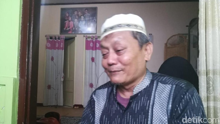 Kesedihan sang ayah dari Bani 'Seventeen' tak terbendung. Berikut cerita dan sosok Bani di mata sang ayah.