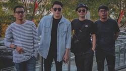 Lirik Lagu Tak Tepat Waktu - Seventeen (Band)