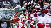 FOTO: Bersiap Merayakan Cahaya Natal Menyambut perayaan Natal esok, 25 Desember 2018, umat Kristiani di berbagai belahan Nusantara dan pusat perbelanjaan melakukan bermacam persiapan.