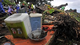Hujan Angin hingga Ombak Pasang Masih Hantui Warga Anyer
