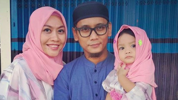 Bani Seventeen menjadi korban Tsunami Banten dan semasa hidup ia adalah sosok ayah teladan.