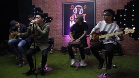 Gitaris Seventeen Dimakamkan di Belakang Rumah Orang Tua
