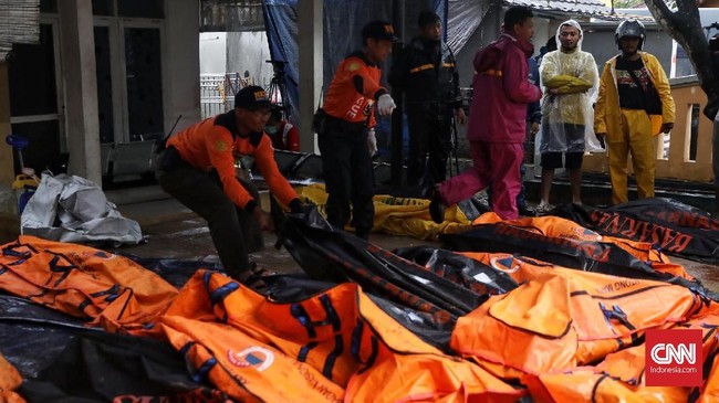 Sebanyak 67 jenazah korban tsunami yang melanda Selat Sunda berada di Puskesmas Carita. Jenazah tersebut sebagian besar sudah dipindahkan ke RSUD Pandeglang.