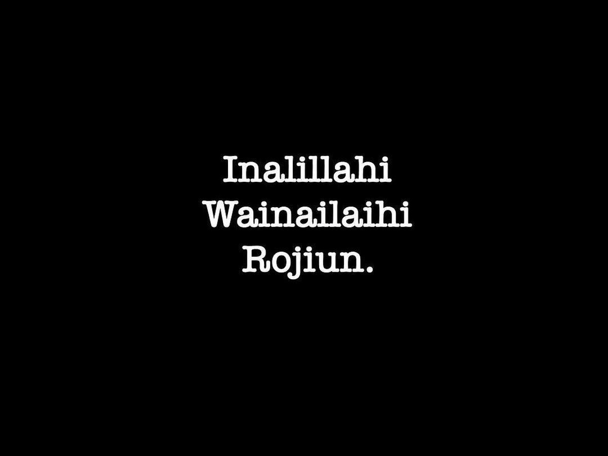 Indonesia berduka atas bencana tsunami di Anyer&comma; Banten&comma; pada Sabtu &lpar;22&sol;12&rpar; malam&period; Para selebriti pun mengucapkan rasa duka mereka kepada para korban bencana&period;