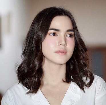 Cerita Alice Norin soal Putrinya yang Gemar Berdandan