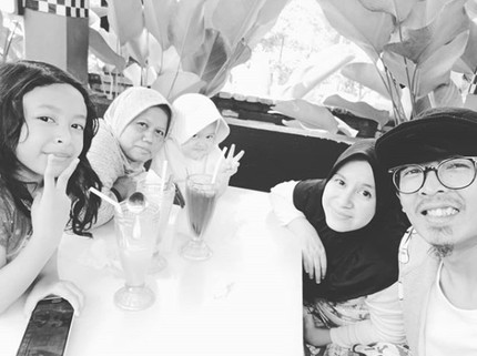 Mengenang Komedian Aa Jimmy, Sosok Ayah yang Humoris