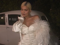 Datang ke Pesta, Penampilan Kylie Jenner Capai Rp68 Juta