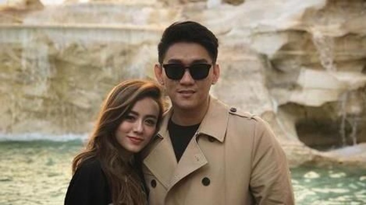 Ivan mengungkap kerinduan pada istrinya, Dylan Sahara. "Sayang aku kangeennn."