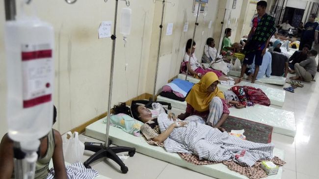 "Saya enggak bisa dengar berita orang mati karena paru-parunya kemasukan sesuatu, sementara saya enak-enak ngopi di Jakarta. Saya enggak bisa tidur."