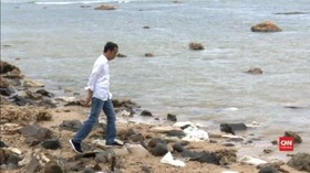 VIDEO: Jokowi ke Banten Tinjau Langsung Dampak Tsunami