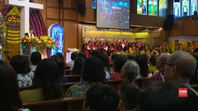 VIDEO: Natal Pertama Pascaledakan Bom di Surabaya