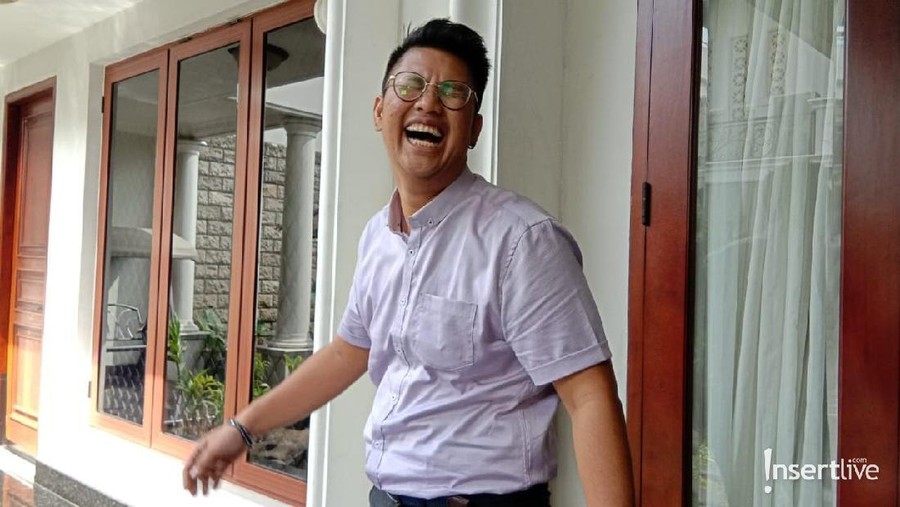 Pesinetron Ricky Cuaca membagi cerita mampu menurunkan bobot tubuhnya hingga 30 kg dalam enam bulan.