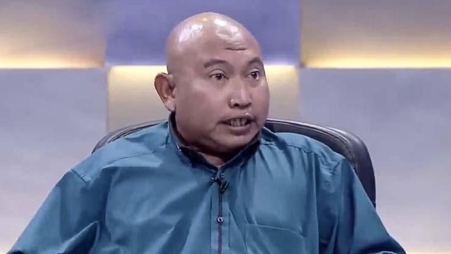 Komdis Asosiasi Provinsi PSSI Jawa Timur (Jatim) resmi melaporkan Bambang Suryo dkk ke Polda Jatim atas kasus dugaan pengaturan skor.